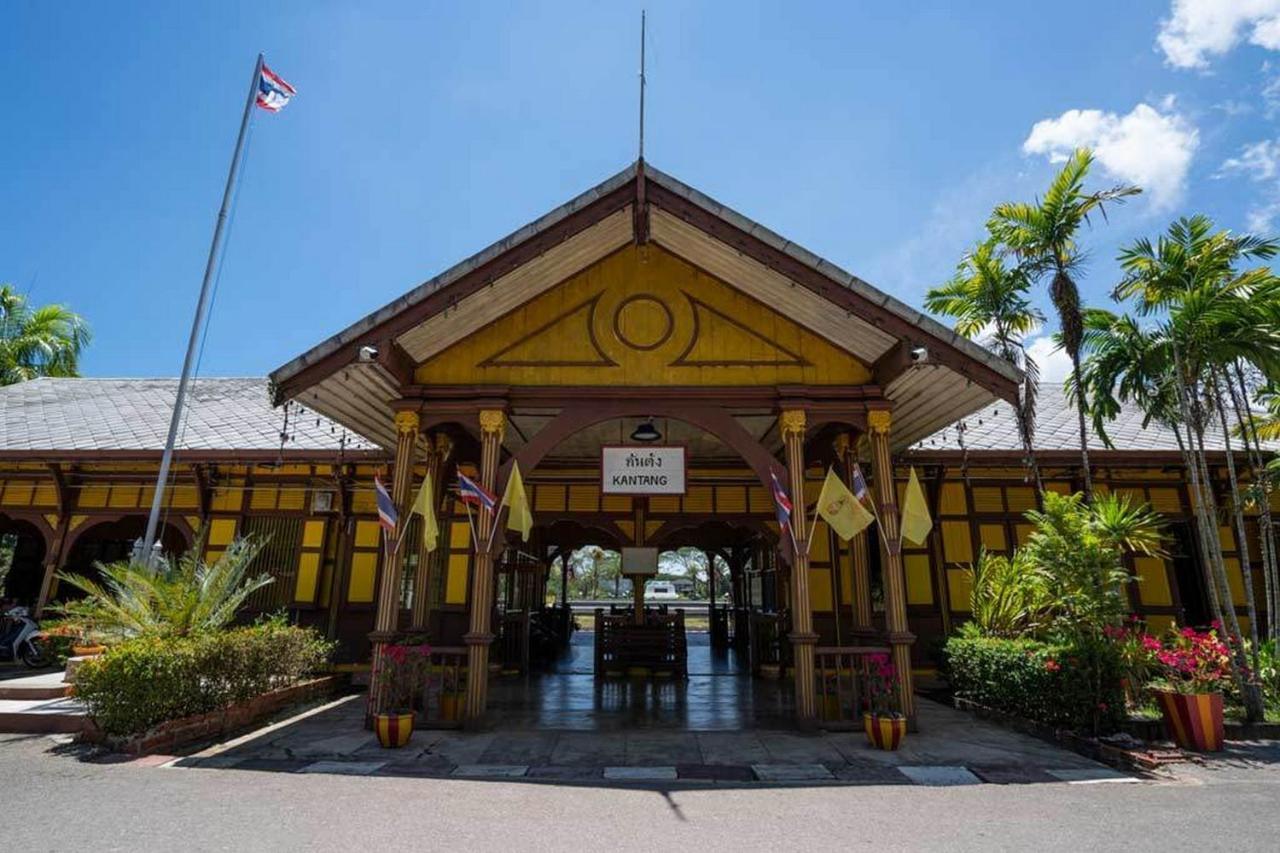Oyo 604 Ruen Mai Horm Resort Trang Luaran gambar