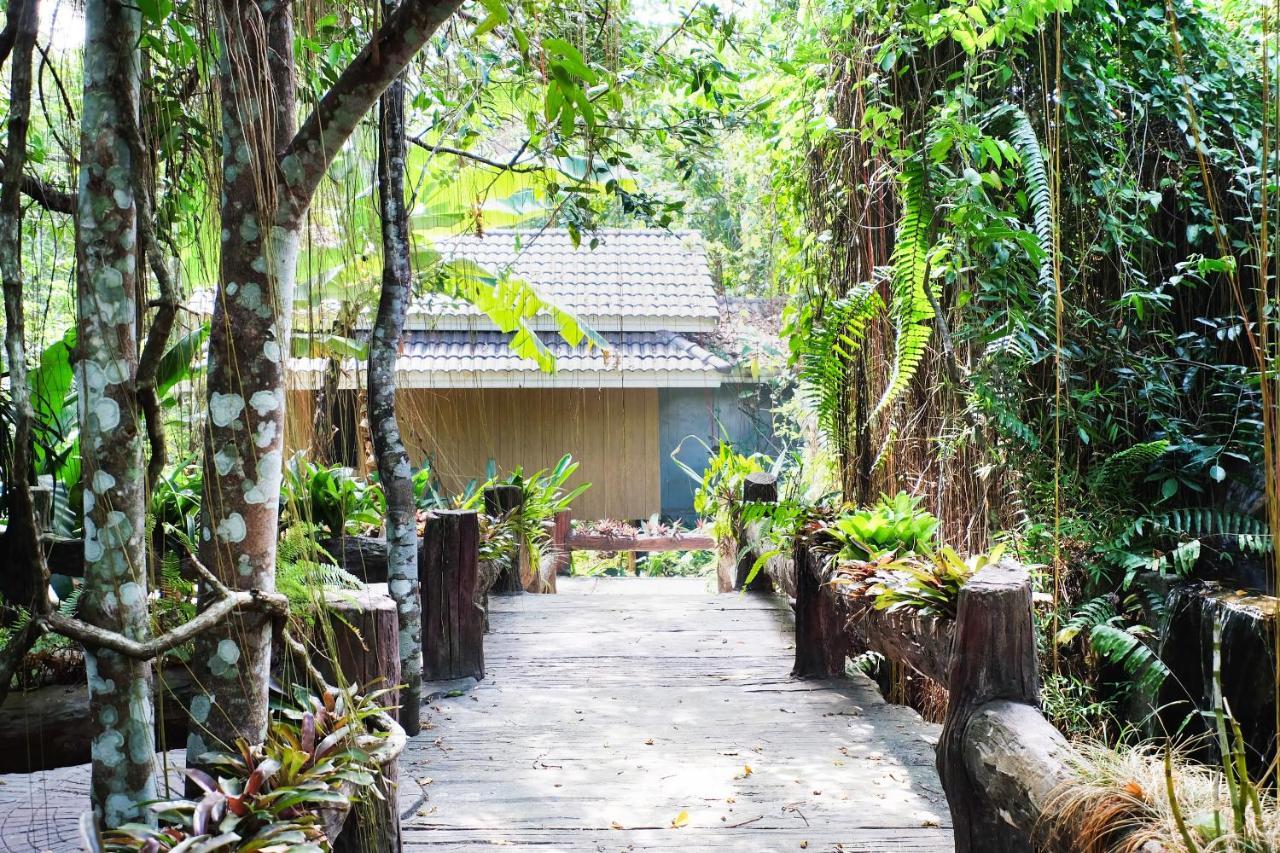 Oyo 604 Ruen Mai Horm Resort Trang Luaran gambar